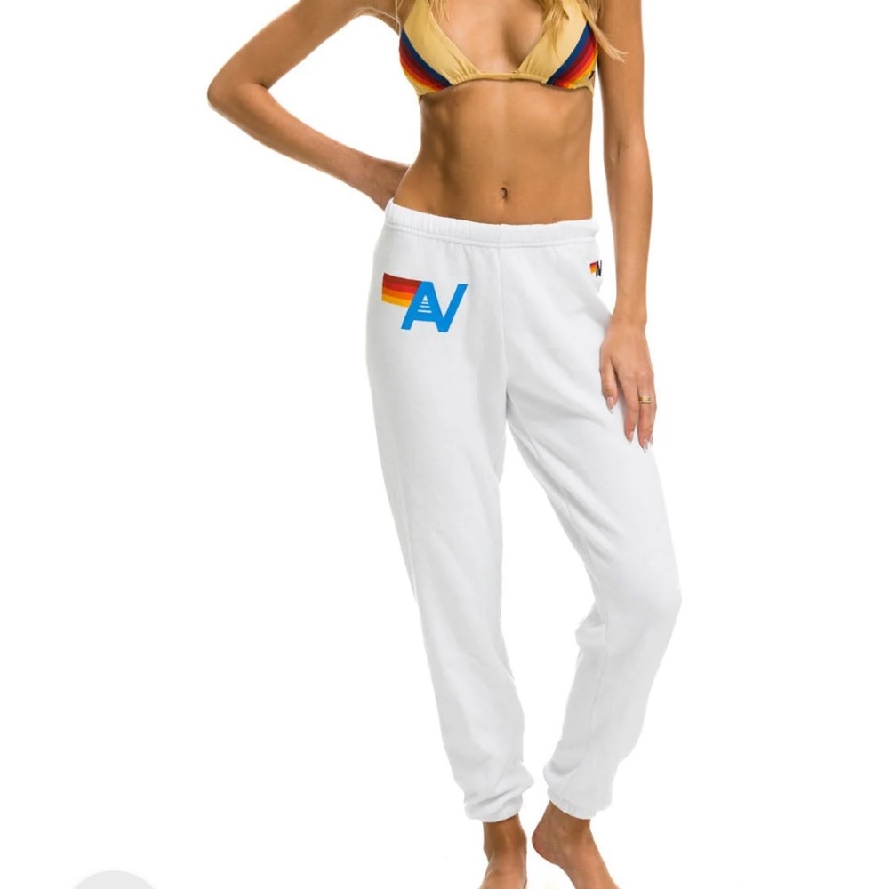 LOGO SWEATPANTS - WHITE